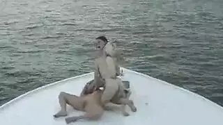 مقترنان ومسدودان من أجل عمل تعاوني مكثف