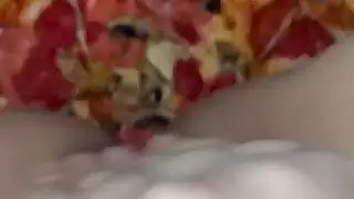 وليمة فرج وردي: فتيات مراهقات تستمني بملذات حلوة في لوس أنجلوس