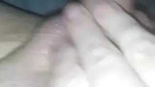 إباحي حميمي: جلسة ساخنة من مداعبة القضيب والقذف