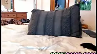 متلصص في المكتب يشاهد فتاة تمارس الجنس بقوة على المكتب