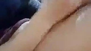 ثلاثي مثير: عازف البيانو يصور الثنائي الألماني في مشهد صريح