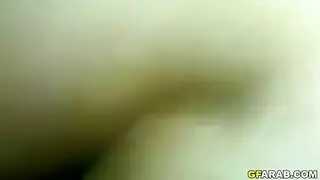 جماع شرجي ومهبلي مزدوج لقمر عربي ممتلئ الجسم